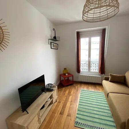 2 Pieces Au Coeur De *